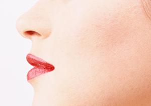 自爪ケアでネイルを美しく保つには